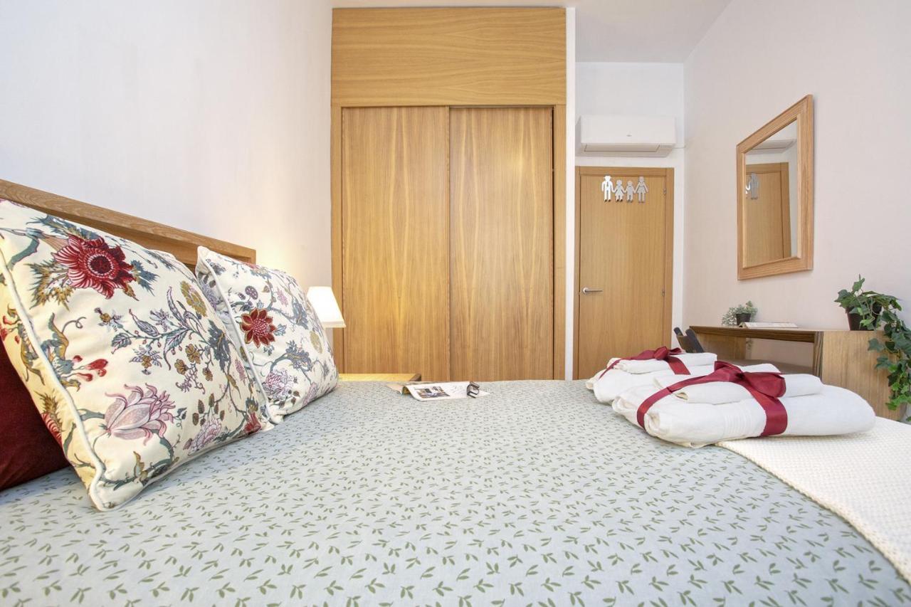 Appartement -malagasunapts-cervantes Pool&parking